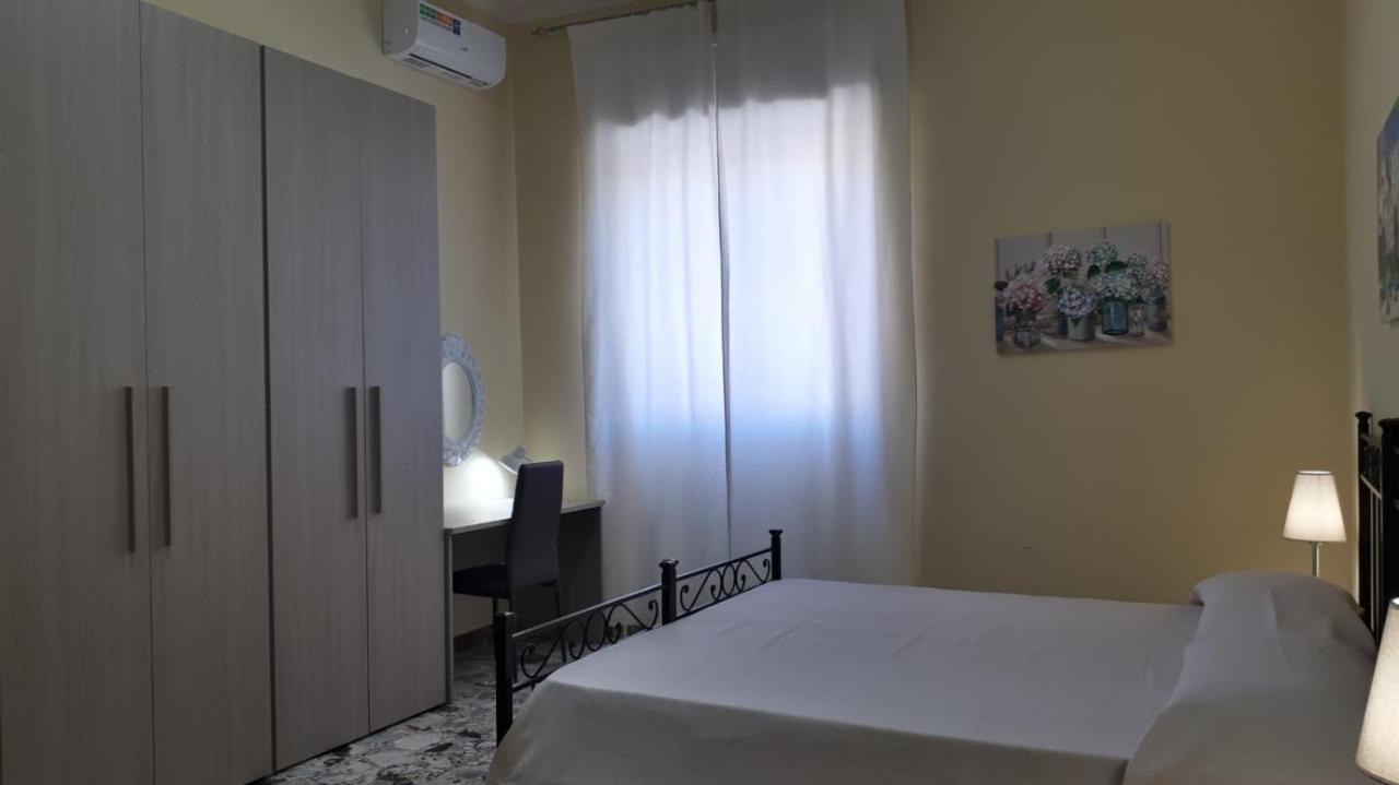 Apartamento Damax&Sax Lecce Exterior foto